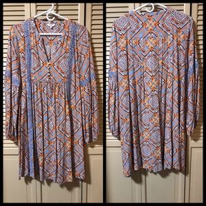 Women’s Crown and Ivy Dress